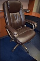 BROWN LEATHER EXECUTIVE/TASK CHAIR