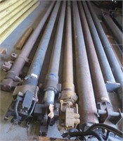 8 long cylinders