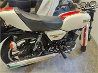 1977 YAMAHA RD 400