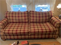 BROYHILL TAN & MAROON PLAID COUCH, IN GOOD COND