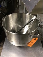Heavy duty strainer and tongs