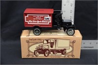 DIE-CAST NEW YORK TIMES 1925 KENWORTH PIGGY BANK