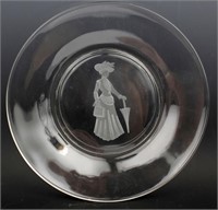 GLASS WALL PLATE - CAMEO STYLE