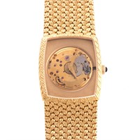A Gent's 18K Baume & Mercier Wrist Watch