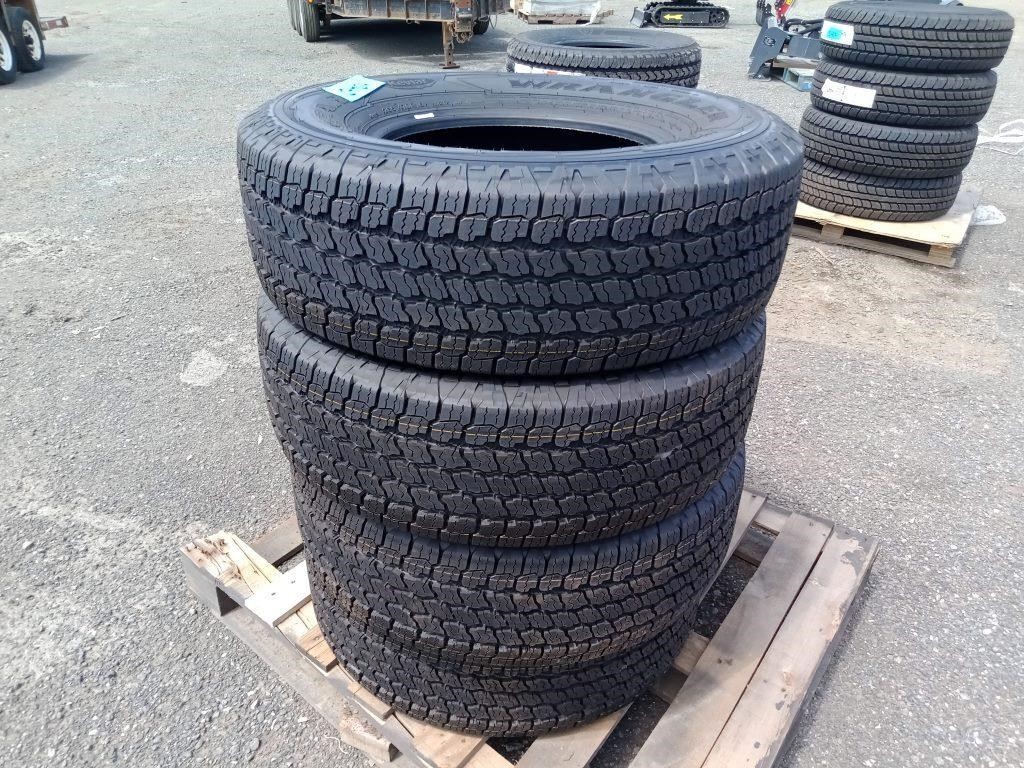 (4) Goodyear Wrangler 265/70R16 Tires