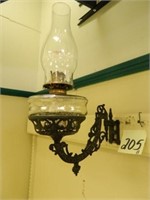 Bracket Lamp w/ Fount
