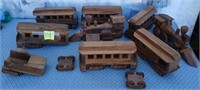 11 - LOT OF WOODEN TRAIN CARS (P1)