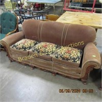 VINTAGE SOFA