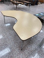 6ft student table