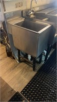 12 inch wide insulated under the bar ice bin