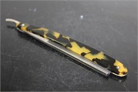 A Faux Turtle Shell Handle Straight Razor