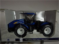 Ertl New Holland T 9060 dealer edition 1/16 scale