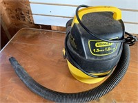 Stanley 1gal. Vacuum