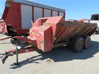 H&S TopShot 5120 Manure Spreader