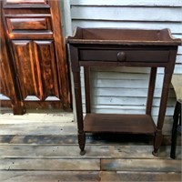 Great Washstand - side or night table