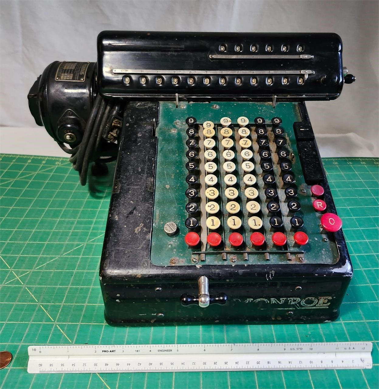 Antique Monroe Calculating Machine not working