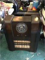 Antique Radiomaster Radio