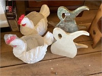 2 plastic chicken planters,2 wood pitcher planters