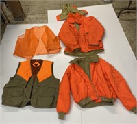Group orange fluorescent hunting clothes -
