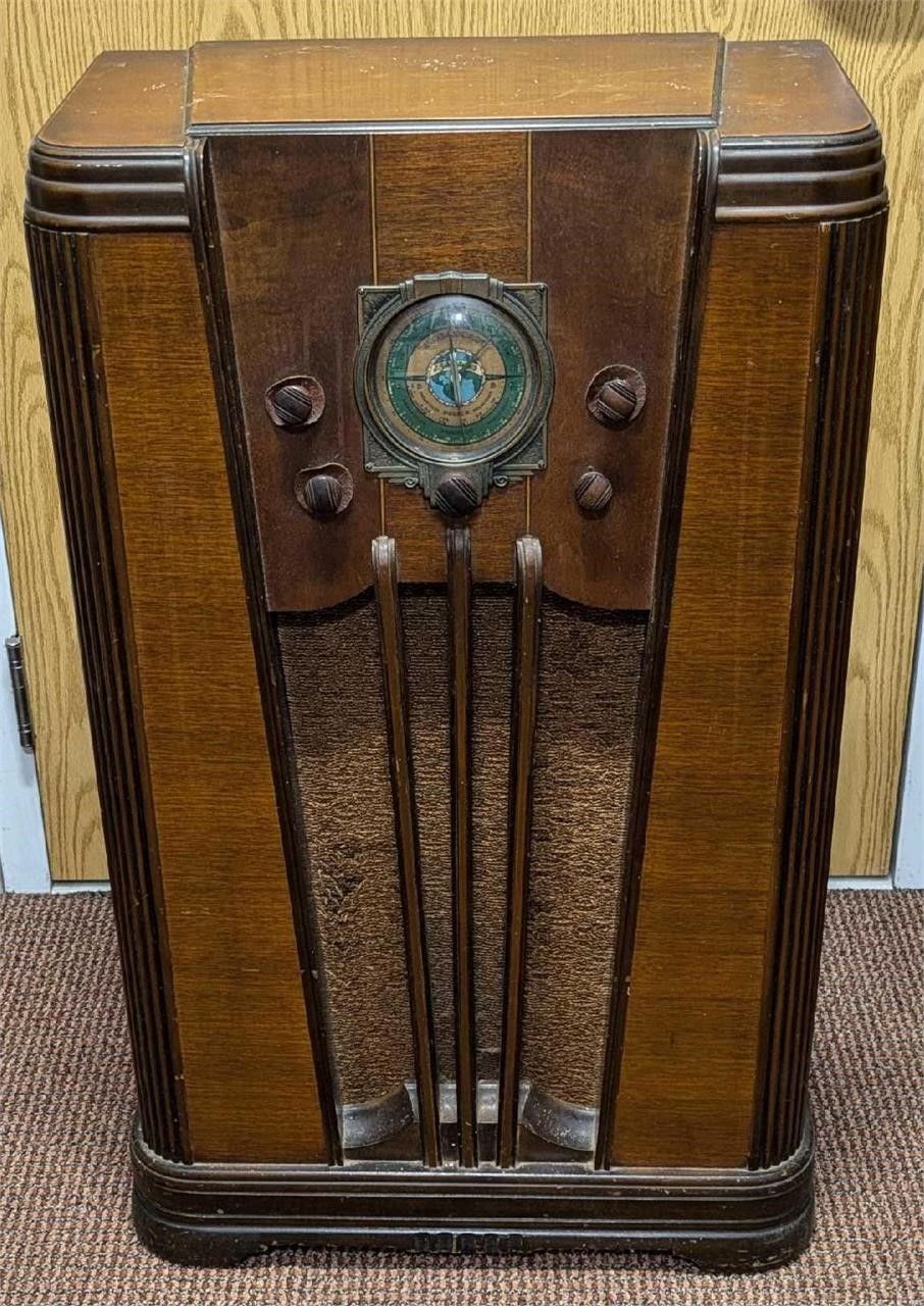 Vintage Silvertone Floor Model Radio