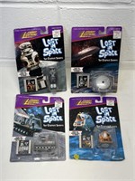Johnny Lightning Lost In Space figures-WG