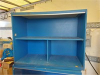 Storage Cabinet / Work Bench / Shelf Unit