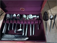 60 Pc Salem stainless cutlery in case, made in