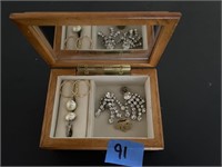 jewelry box plus contents