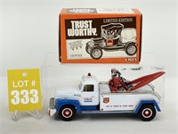 Exon Wrecker Truck & Trust Worthy '18 Ford B