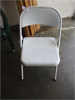 Metal folding chair- good shape