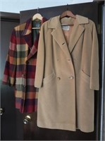Lizwear Plaid Wool Coat sz 8/10, Vintage Camel