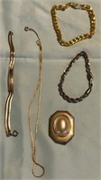D - MIXED LOT OF COSTUME JEWELRY (J65)