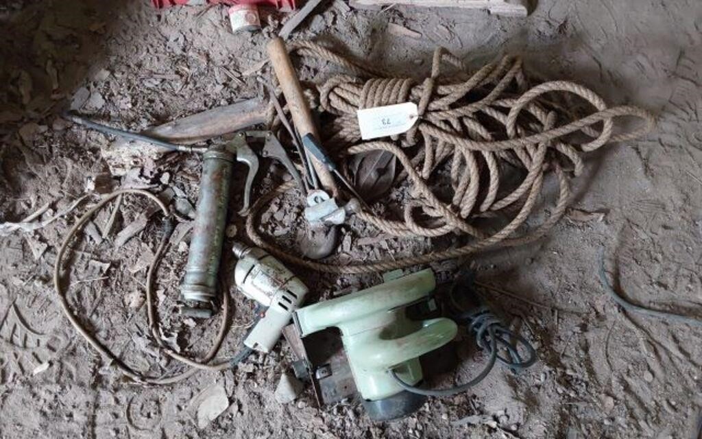 ROPE- AND TOOL LOT