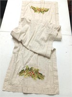 Table runner linen leaves @ 52" x 14"