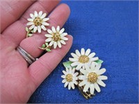 daisy yellow rhinestone brooch & earrings