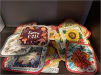 Pot Holders Lot (back room)