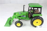 John Deere 2755 Tractor w/FE Loader