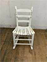 WHITE WOODEN ROCKER