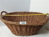 Large Wicker Laundry Basket 27"x19"x10"