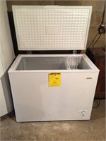 Sunbeam 10.6 Cu Ft Chest Freezer