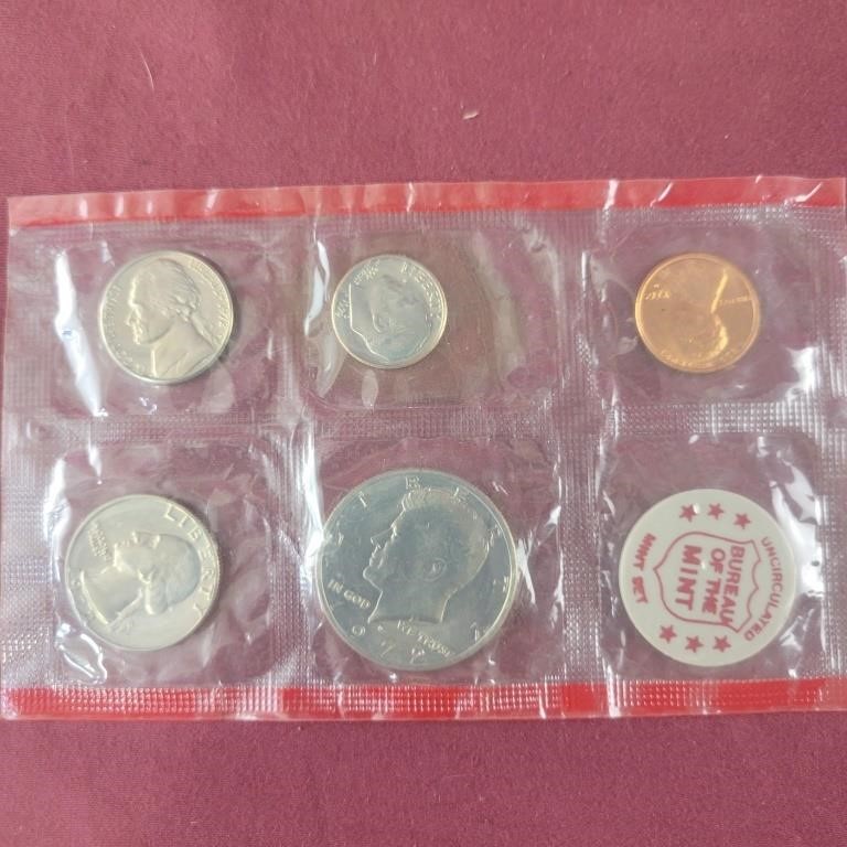 1972 UnC Coin Set