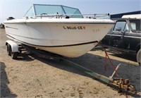 Lund 21.5' power boat with MerCruiser inboard