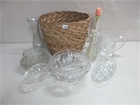 NICE BASKET OF CLEAR GLASSWARE