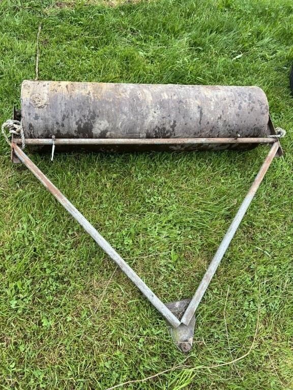 4' Lawn Roller - (Does have some holes)