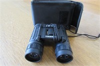 Bushnell 8 x 21 Mini Binoculars