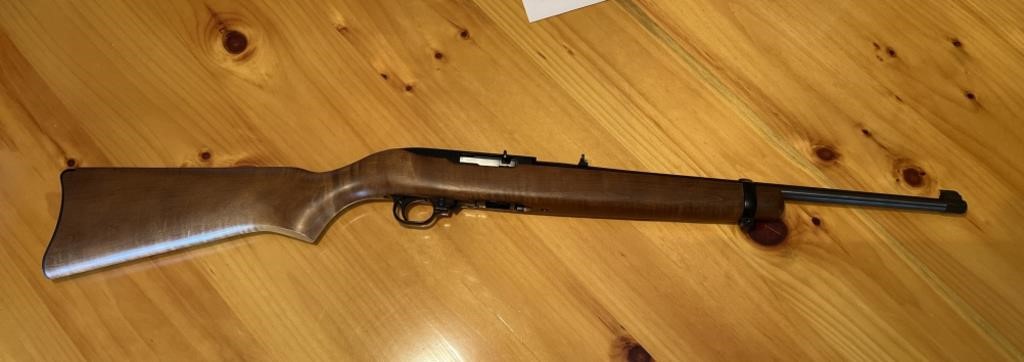 Ruger 10/22 .22 cal rifle serial number 232-82232