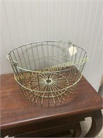 Wire farmhouse egg basket