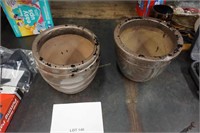 2-heavy clay plant pots