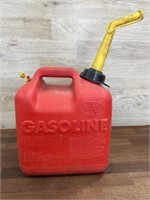 2 gallon gas can
