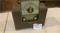 Vintage 1950 Zenith Model G503 Radio